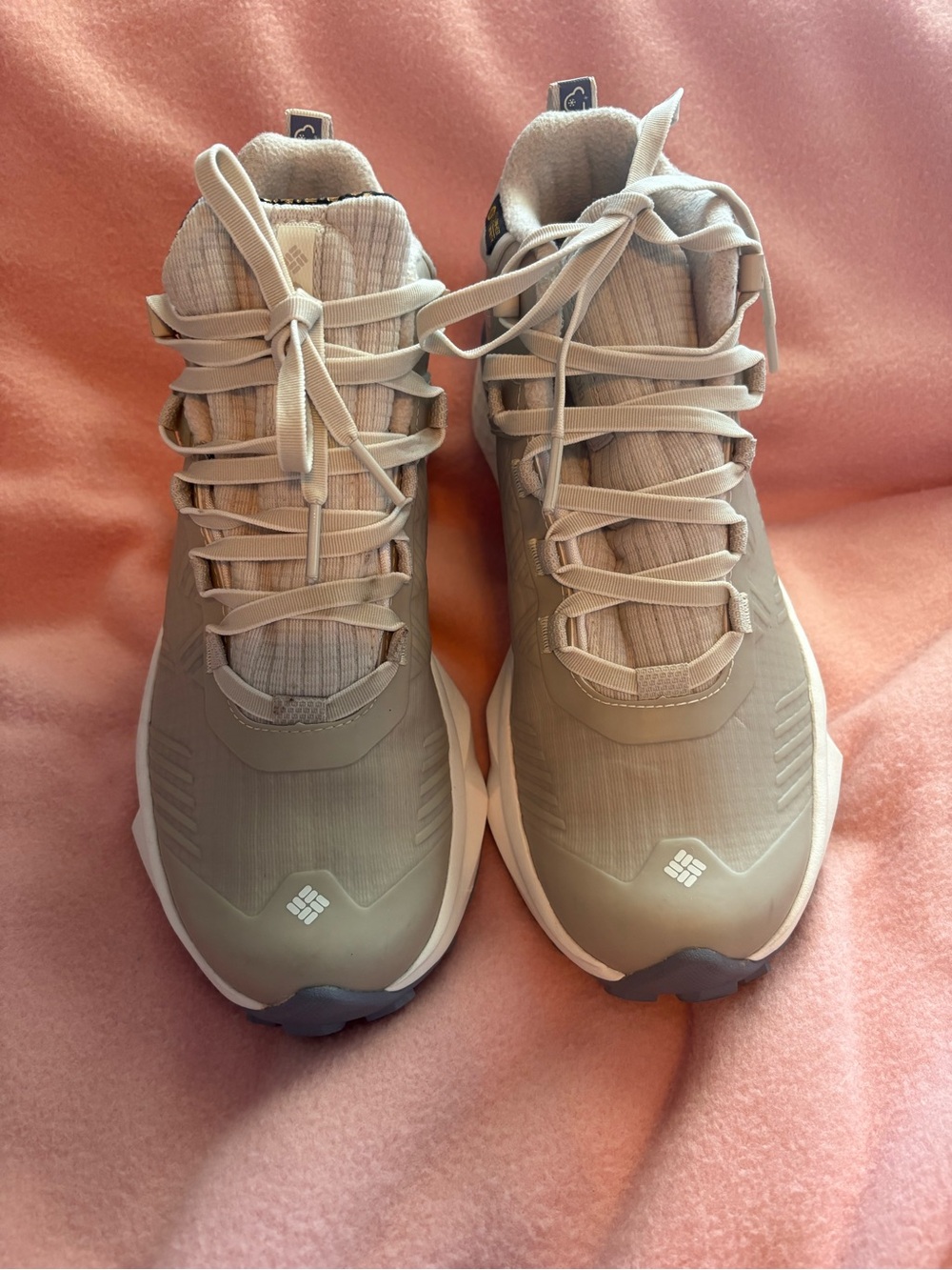 Columbia Women’s Winter Boots in Light Taupe and White
